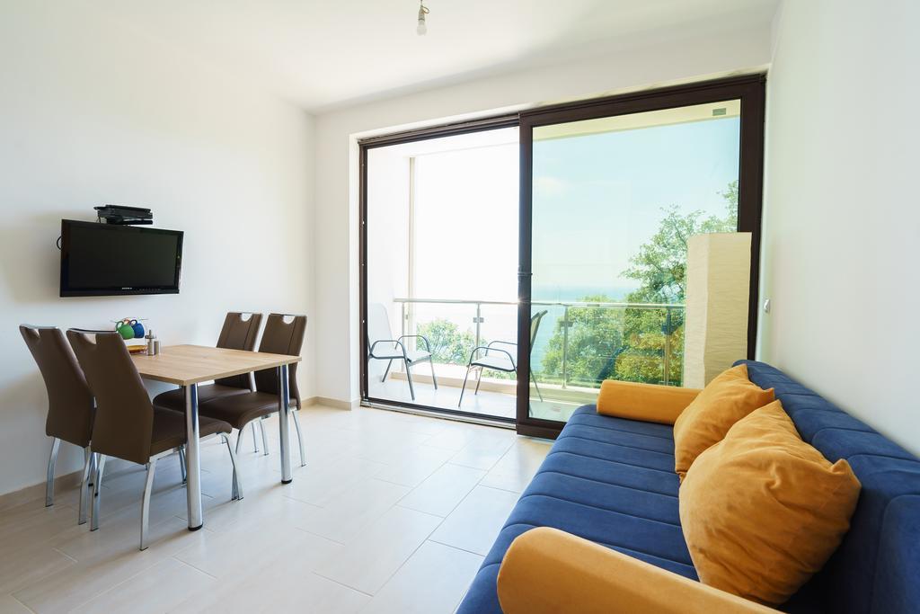 Apartment Superseaview Sutomore Exterior photo