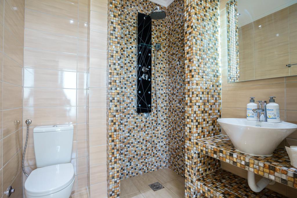 Apartment Superseaview Sutomore Exterior photo